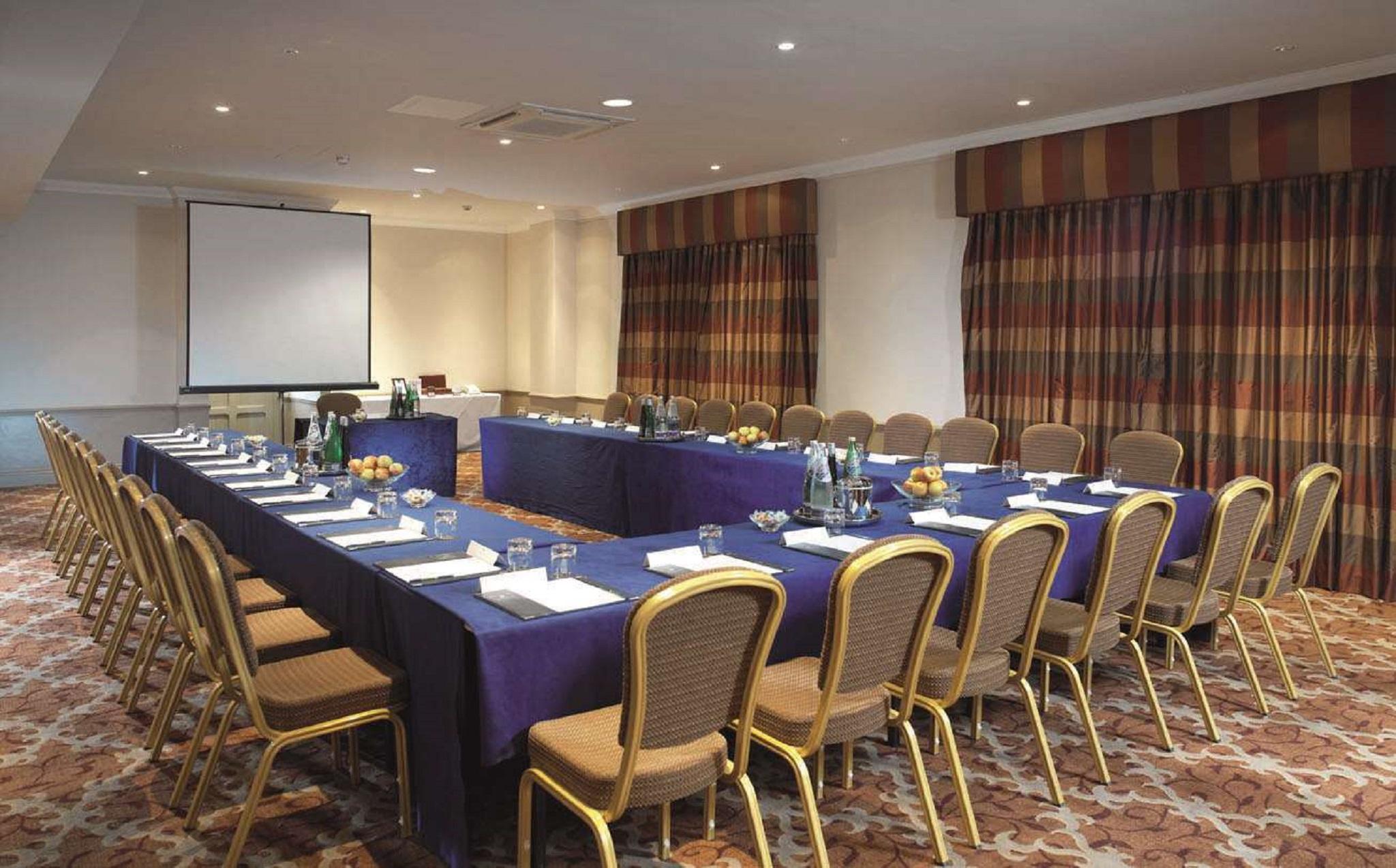 Macdonald Frimley Hall Hotel & Spa Camberley Ngoại thất bức ảnh